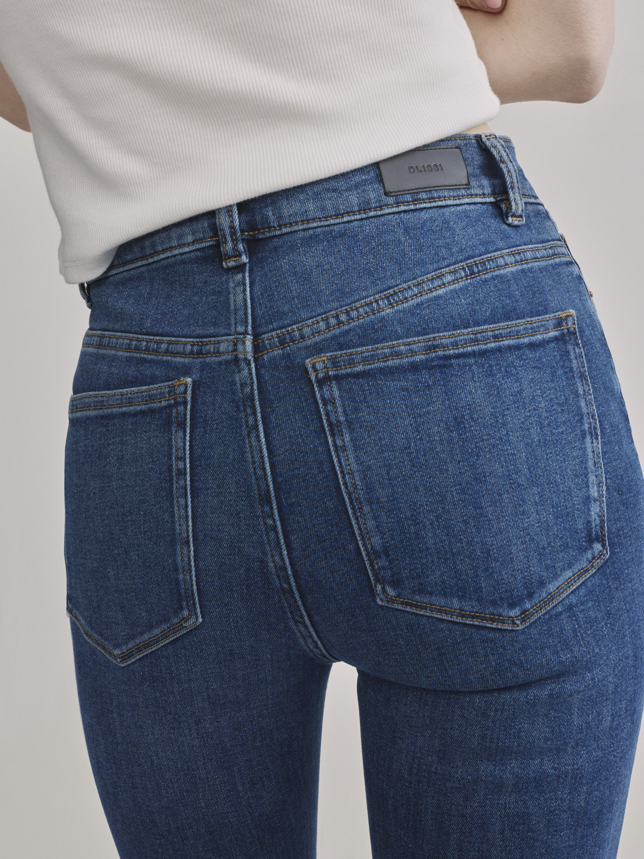 Bridget Bootcut High Rise Instasculpt™ 31.5" Jeans