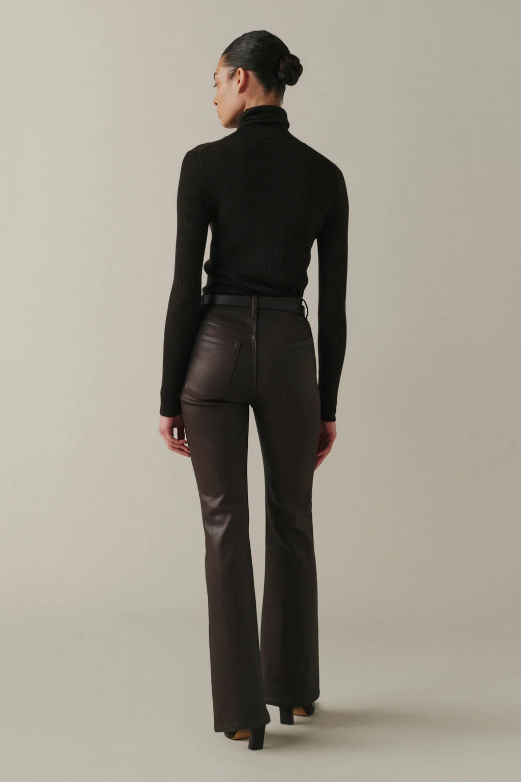 The Austin - Stretch Bootcut Jeans 32"