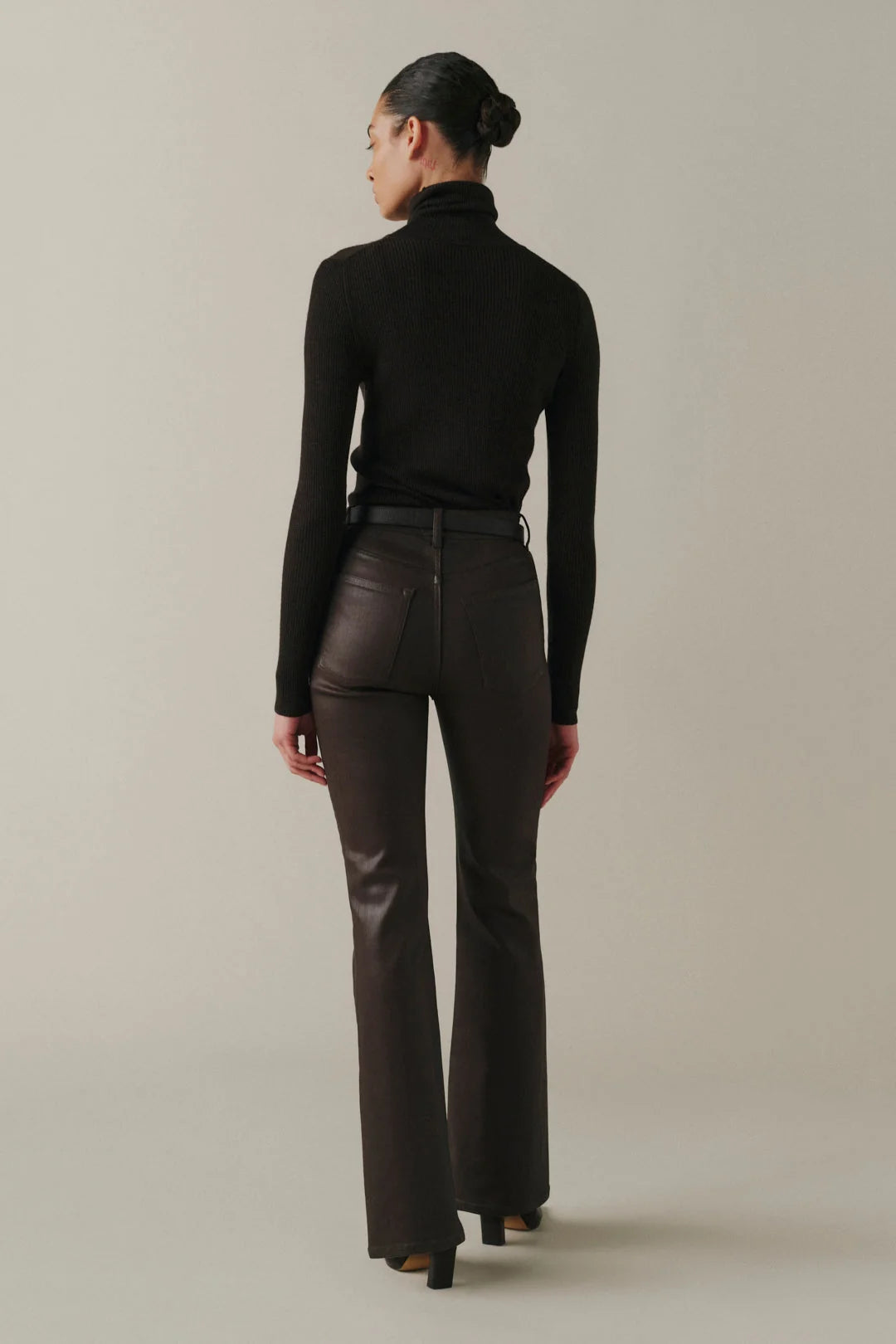 The Austin - Stretch Bootcut Jeans 32"