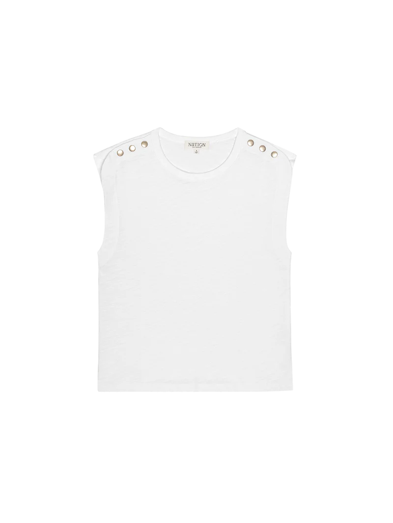 Michaela Tee