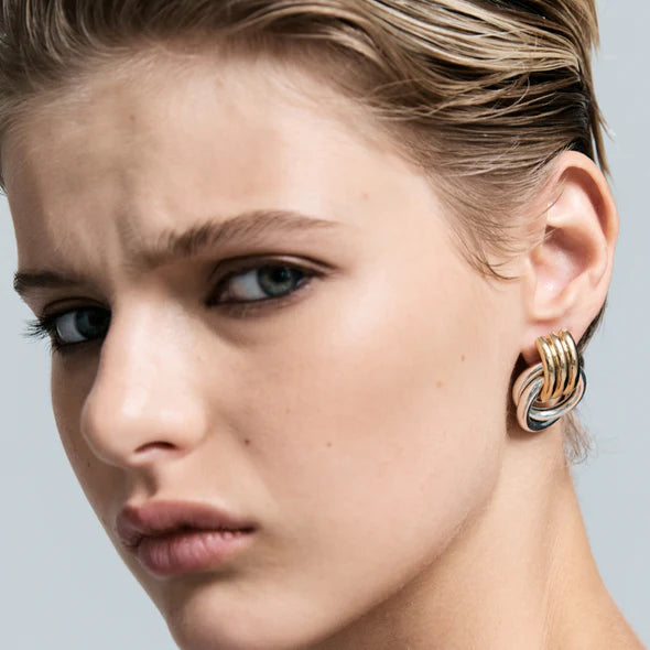 Mini Knot Earrings