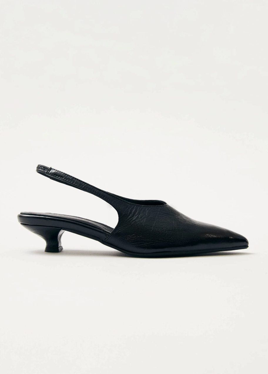 Eros Black Leather Pumps